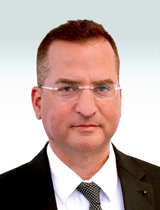 Hagai Adoram specialized real estate attorney providing expert legal guidance for Israeli property acquisition