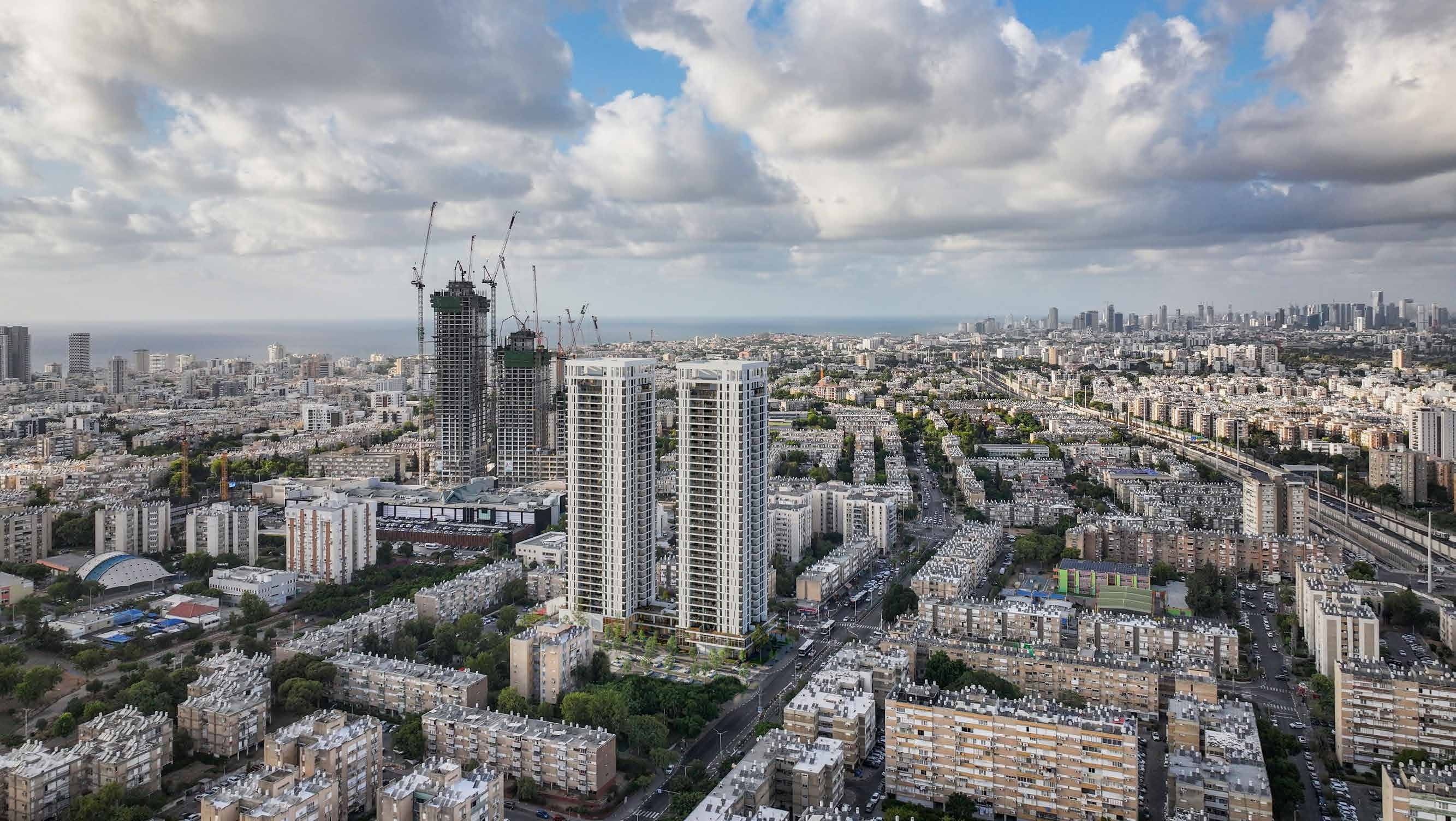 U Towers Bat Yam luxury residential development